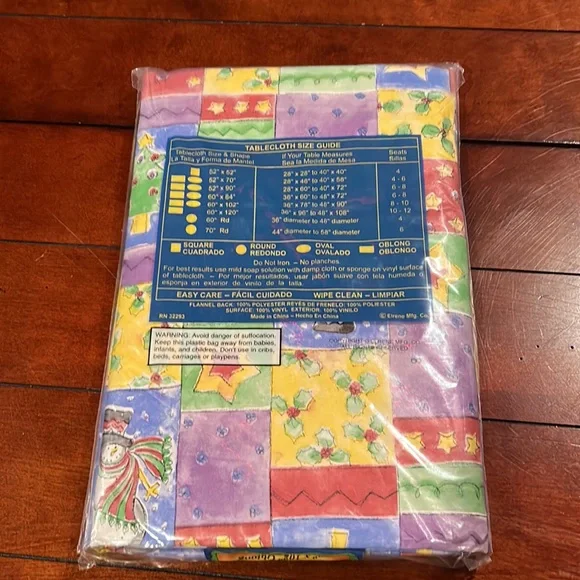 NWT Sango Sweet Shoppe Christmas 60”x102” Oblong Tablecloth Flannel Backed Vinyl - Picture 4 of 12